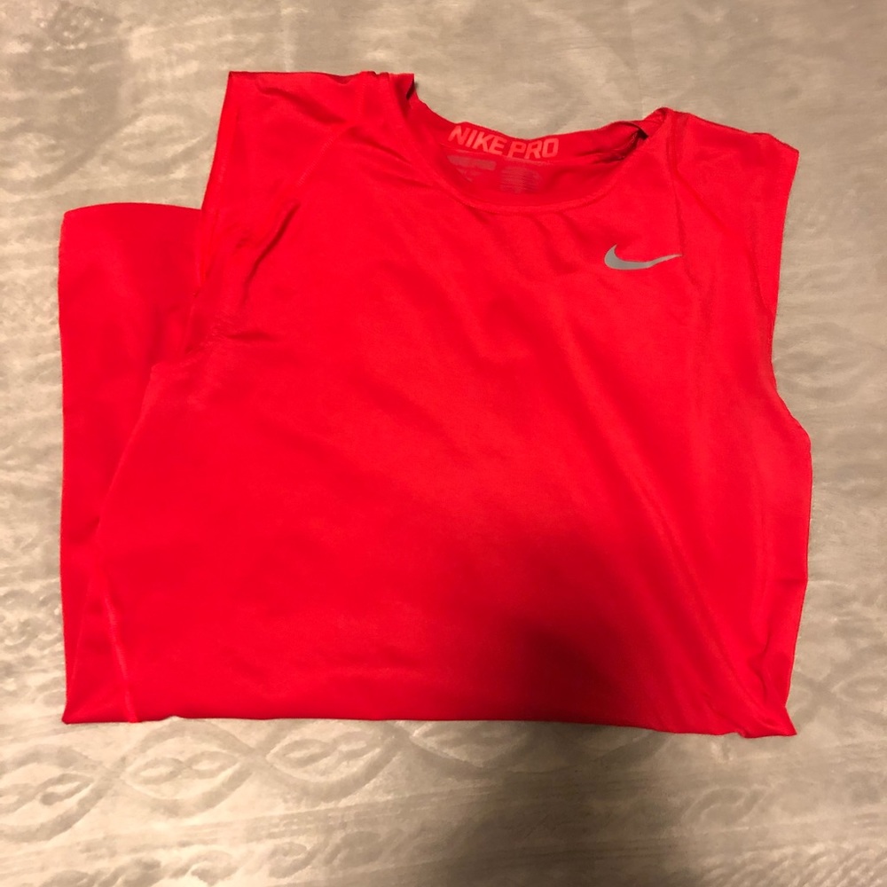 Nike pro tank